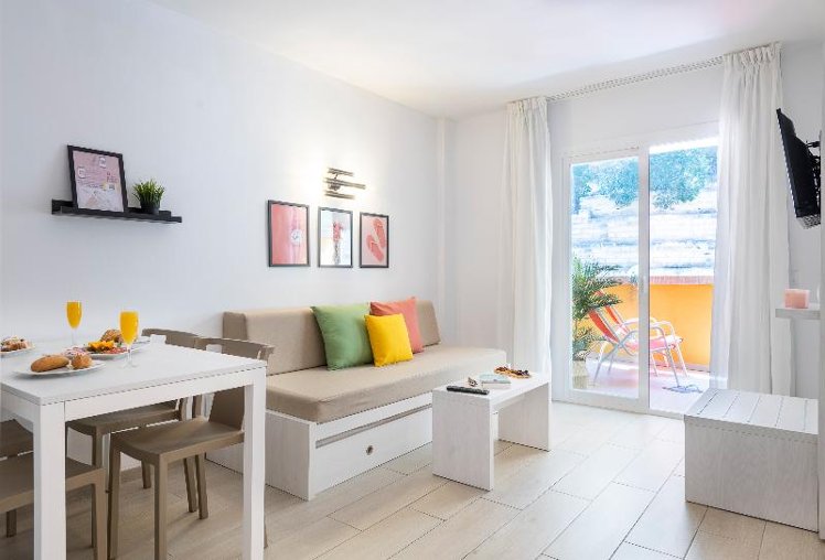 APARTMENT POOL VIEW Room