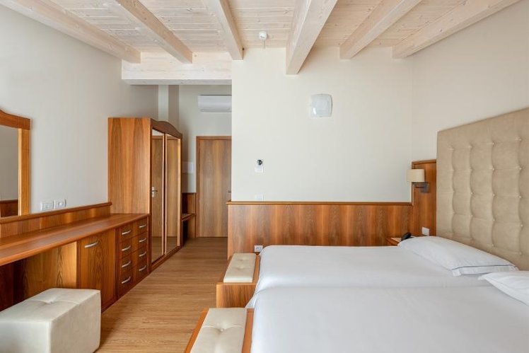 Double or Twin SUPERIOR Room