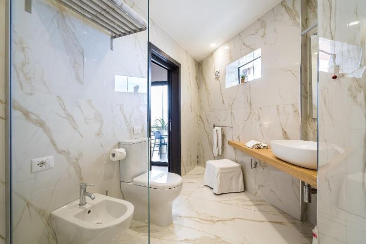 DOUBLE PARTIAL SEA VIEW Room