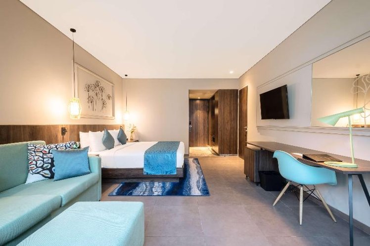 DOUBLE KING SIZE BED Room