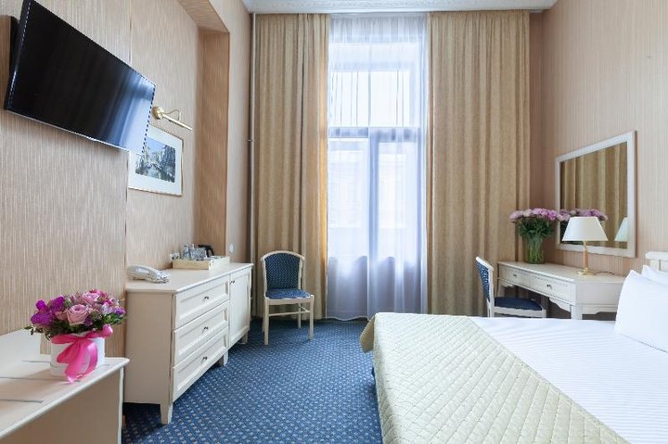 DOUBLE SUPERIOR Room