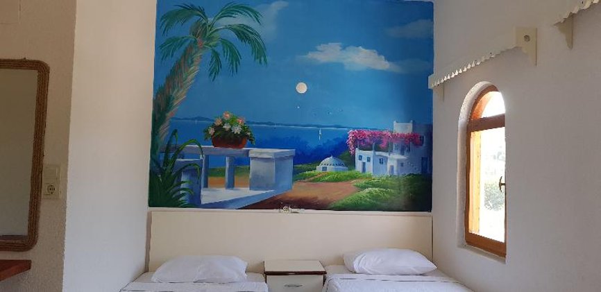 DOUBLE STANDARD Room