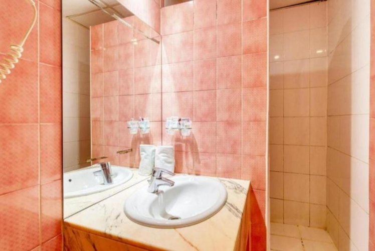 TWIN STANDARD Room