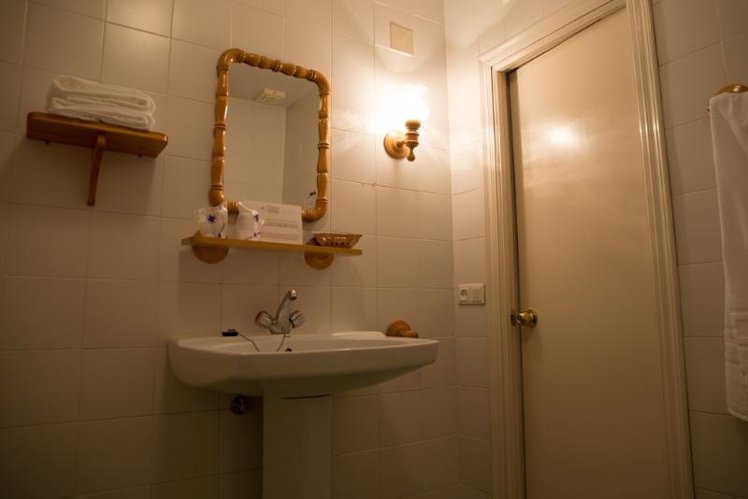 DOUBLE STANDARD Room