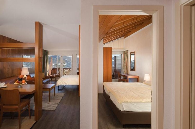 QUADRUPLE EXECUTIVE MOUNTAIN VIEW Room