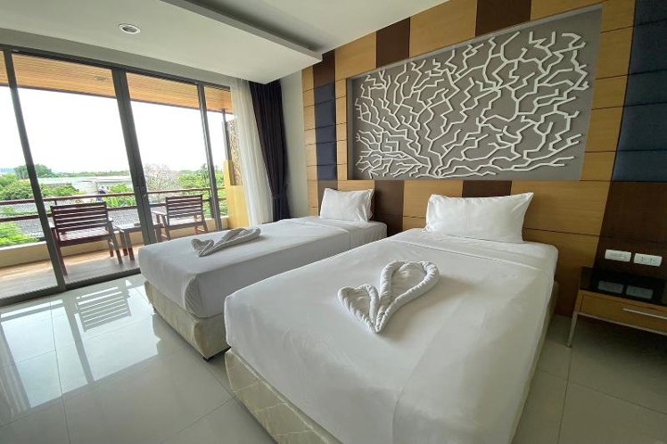 TWIN DELUXE Room