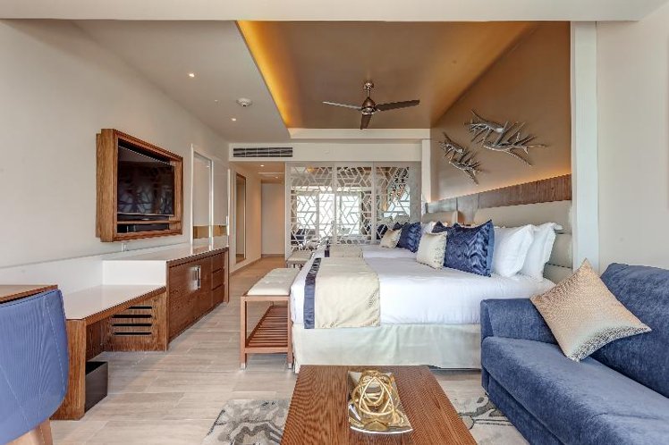 JUNIOR SUITE OCEAN VIEW Room