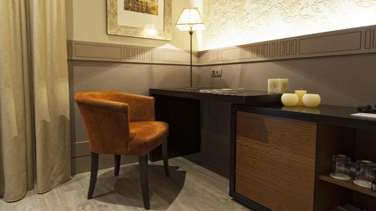 TWIN DELUXE Room