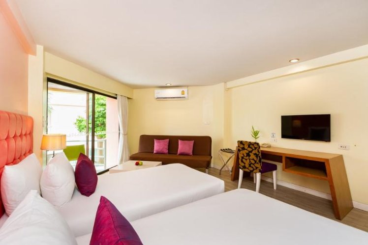 TWIN SUPERIOR Room