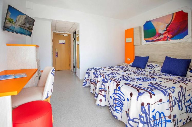 TWIN STANDARD Room