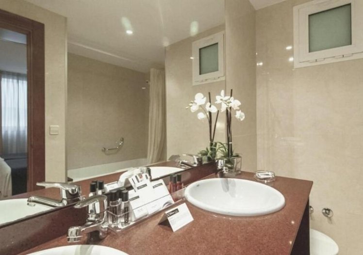 Double or Twin WITH BALCONY Room
