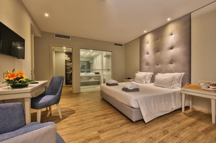 SUITE CLASSIC Room