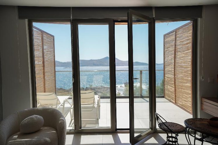 SUITE SEA VIEW Room