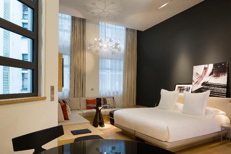 JUNIOR SUITE STANDARD Room