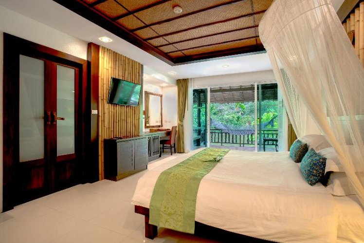 DOUBLE GRAND Room