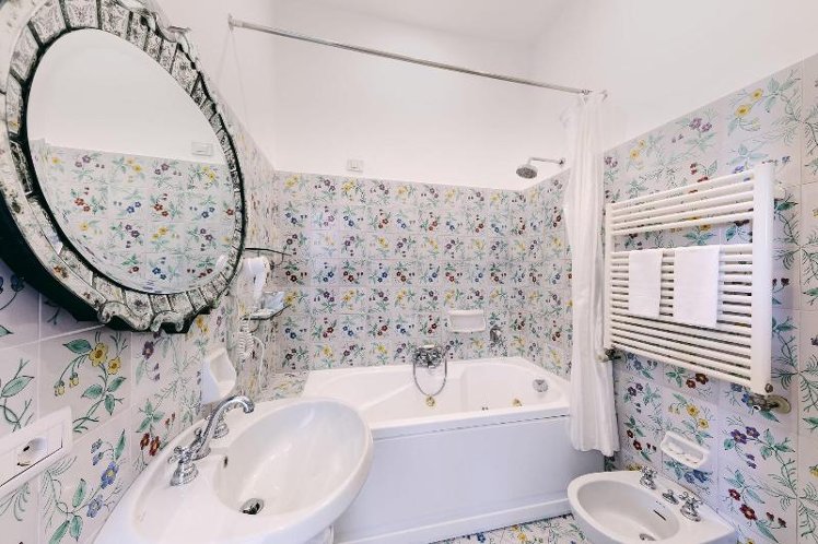 DOUBLE COMFORT Room