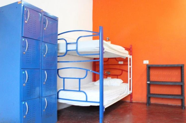 DOUBLE WITH SHARED BATHROOM Room