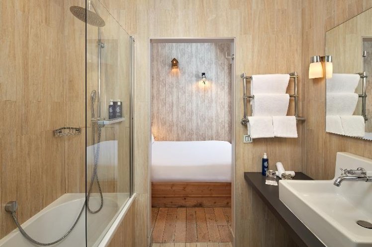 DOUBLE CLASSIC Room
