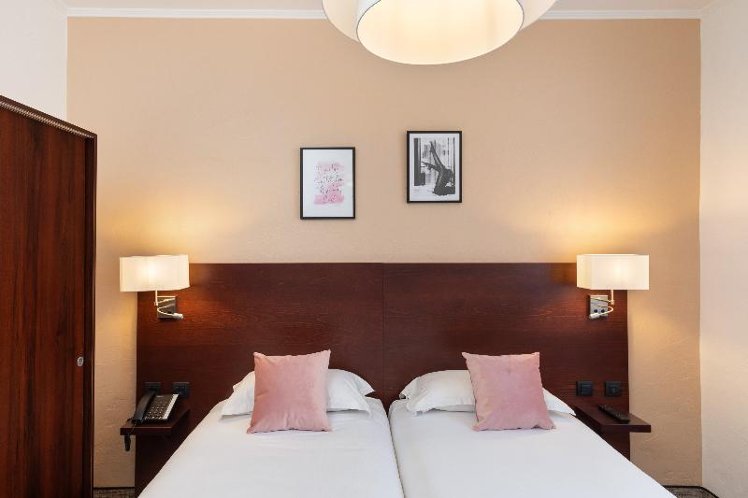 TWIN STANDARD Room