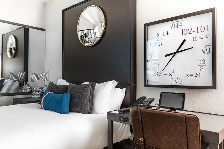DOUBLE ONE BED Room