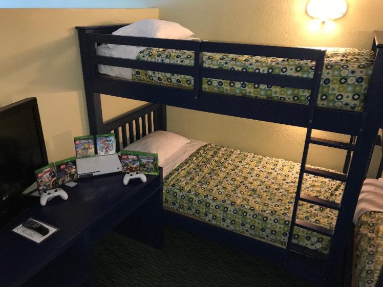 SUITE KING SIZE BED Room