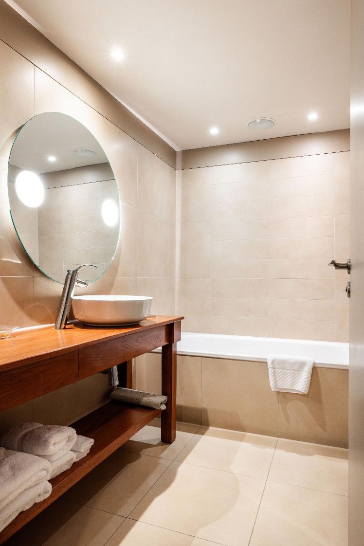 DOUBLE SUPERIOR Room