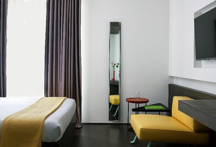 SINGLE SUPERIOR Room