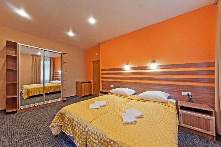 JUNIOR SUITE STANDARD Room
