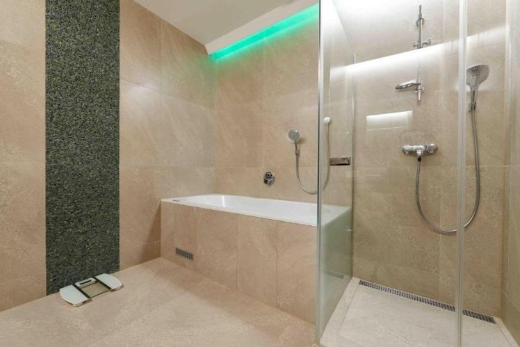 DOUBLE SINGLE USE DELUXE Room