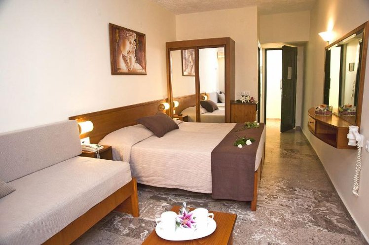 Double or Twin STANDARD Room