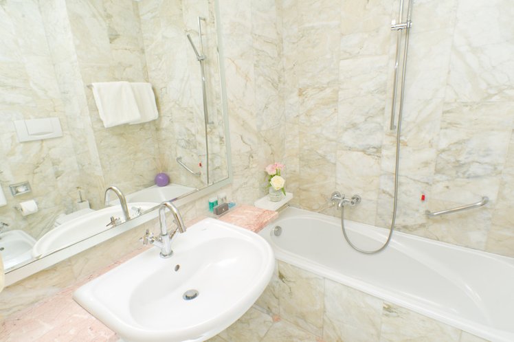 DOUBLE STANDARD Room