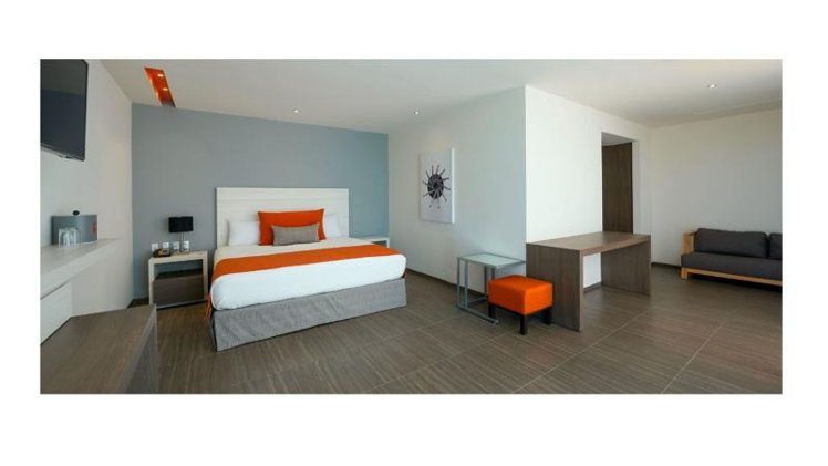 JUNIOR SUITE STANDARD Room
