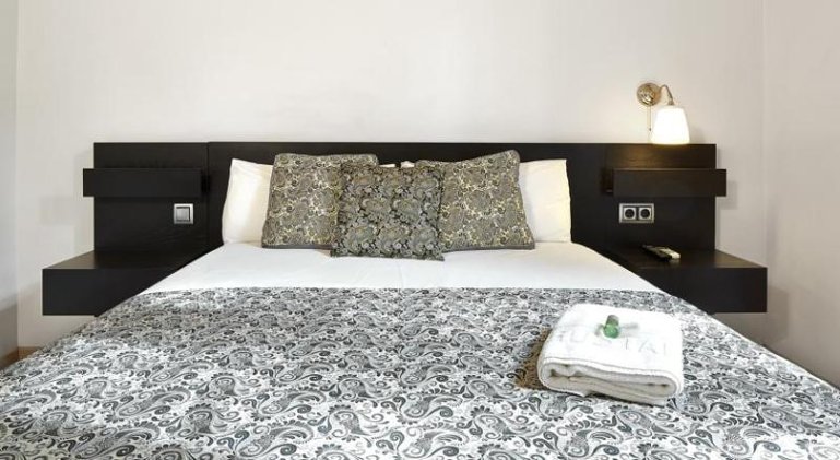 DOUBLE SUPERIOR Room