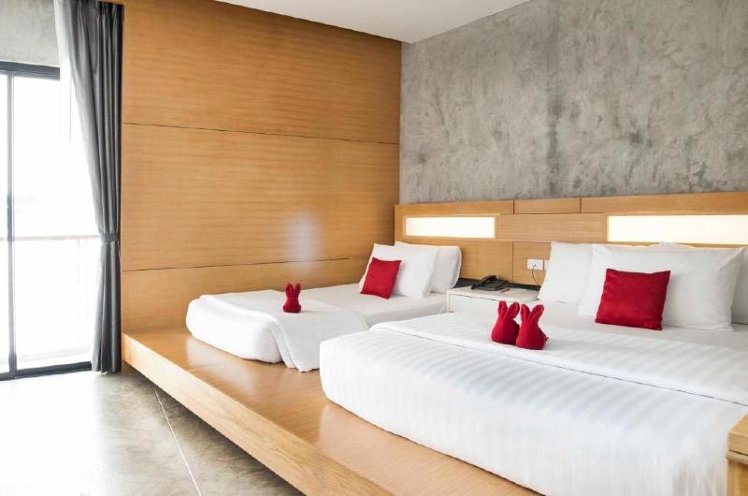 TRIPLE SUPERIOR Room
