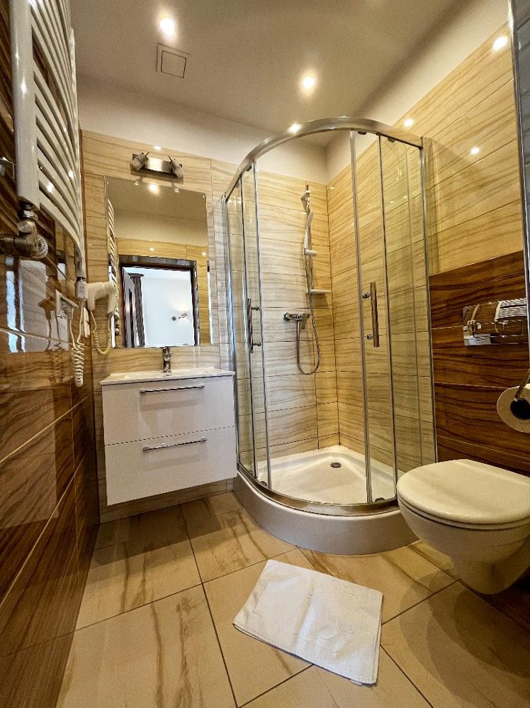 QUADRUPLE STANDARD Room