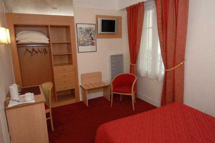 SINGLE STANDARD Room
