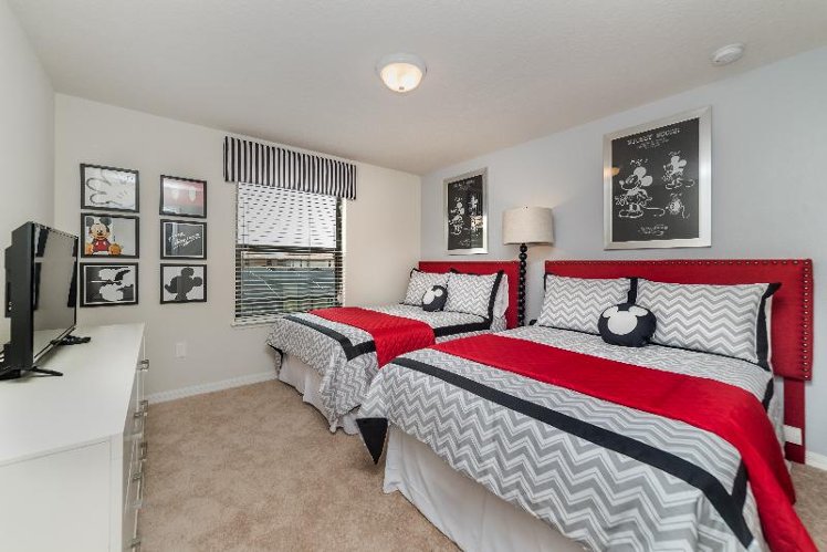 HOME SIX BEDROOMS WITH PRIVATE POOL Room