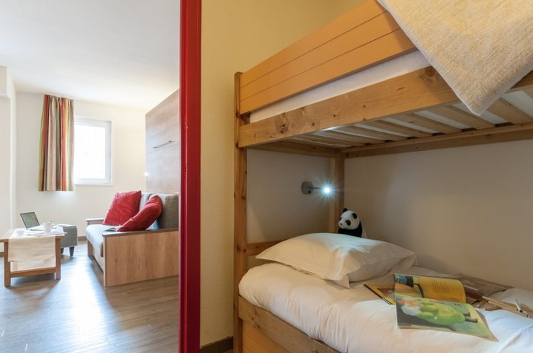 STUDIO CAPACITY 4 Room
