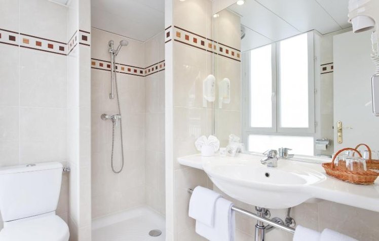 TWIN DELUXE Room