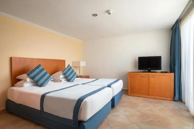 DOUBLE STANDARD Room