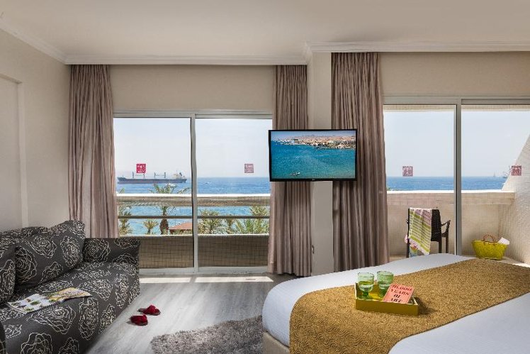 DOUBLE ONE BEDROOM ONE BATHROOM Room