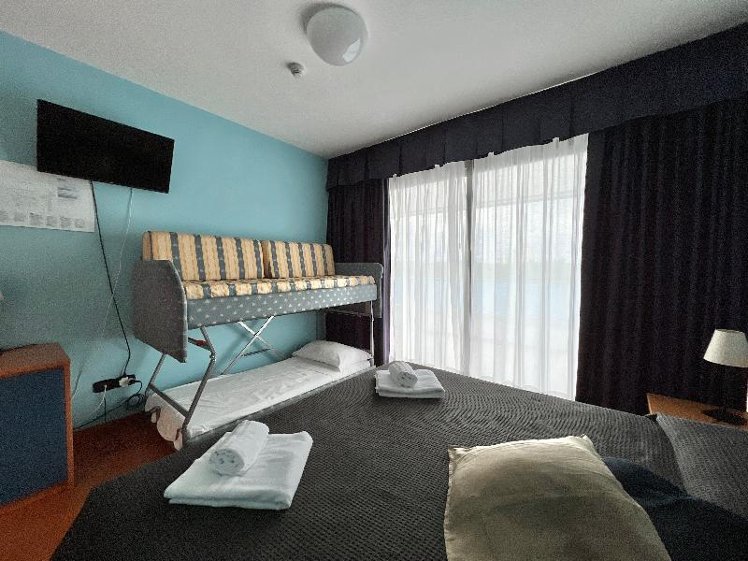 JUNIOR SUITE CAPACITY 3 Room