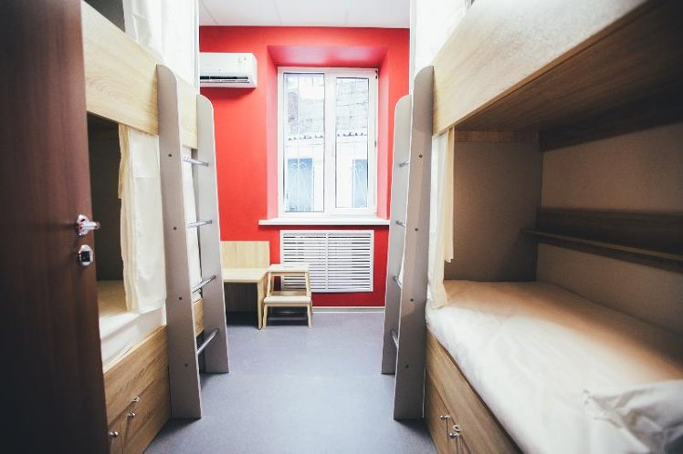 Bed in dormitory CAPACITY 4 Room