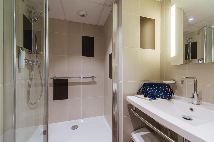 TWIN STANDARD Room