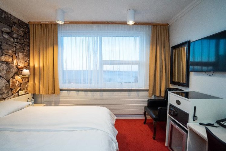 DOUBLE STANDARD Room