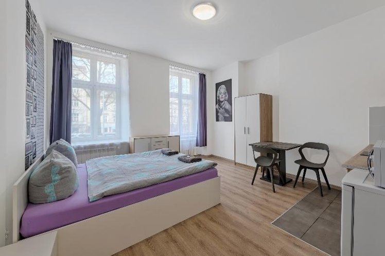 TRIPLE STANDARD Room