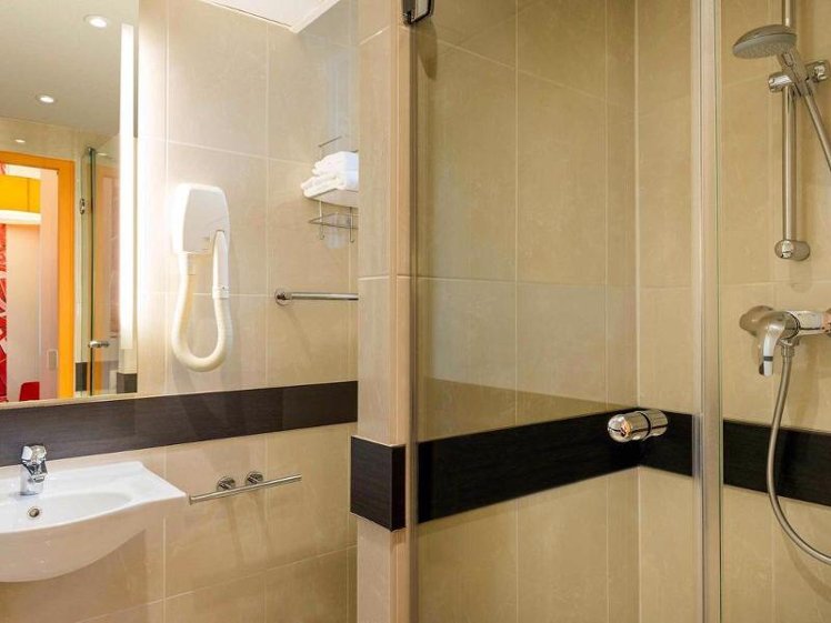 TWIN STANDARD Room