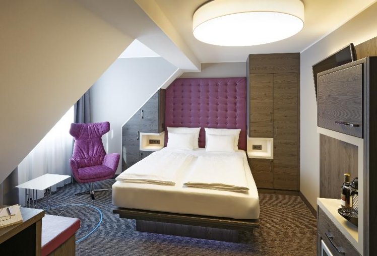 DOUBLE BUSINESS Room