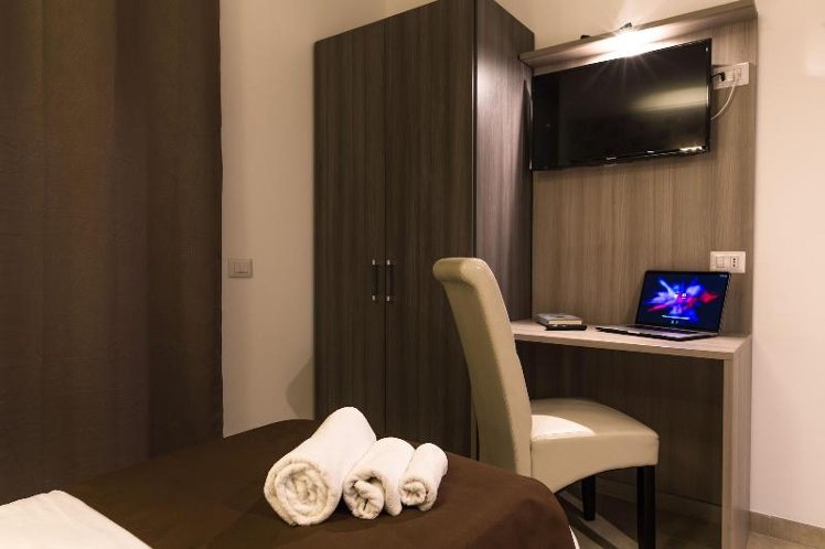 La Piazzetta Guest House