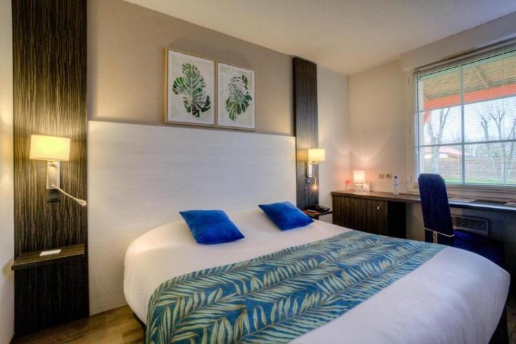 DOUBLE SUPERIOR Room